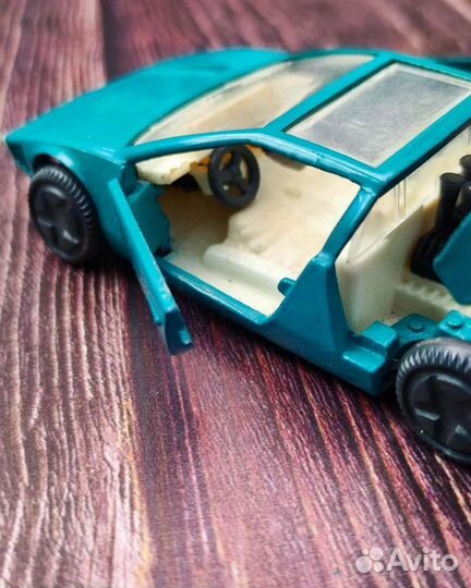 Модель автомобиля ссср. Альфа-Ромео Игуана
