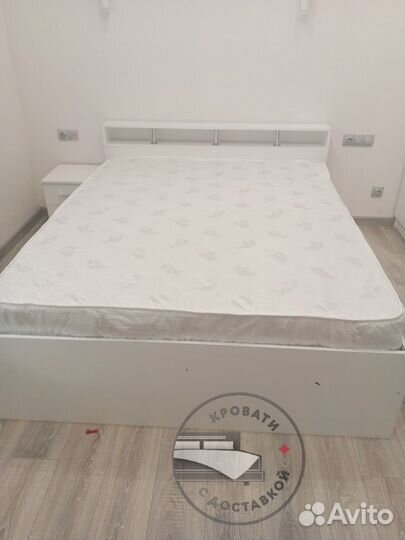 Кровать двухспальная