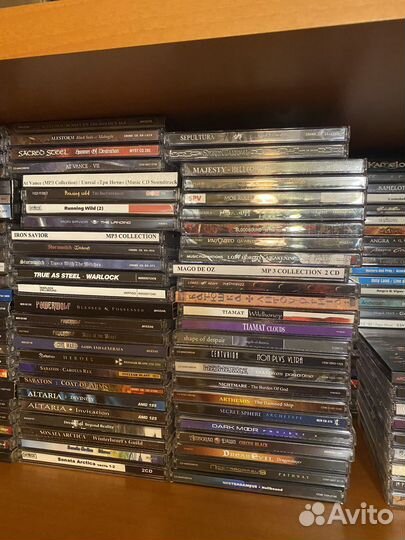 Коллекция дисков CD и DVD метал-рок исполнителей