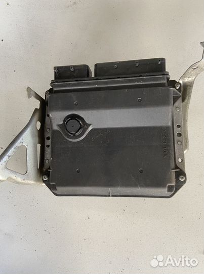 Блок управления двигателем Toyota 8966102E51