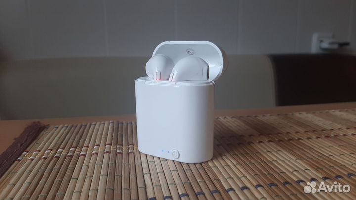 Наушники и часы