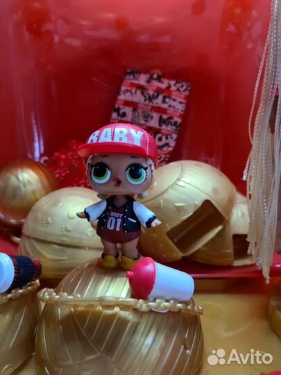 L.O.L. Swag Family + Busy B.B