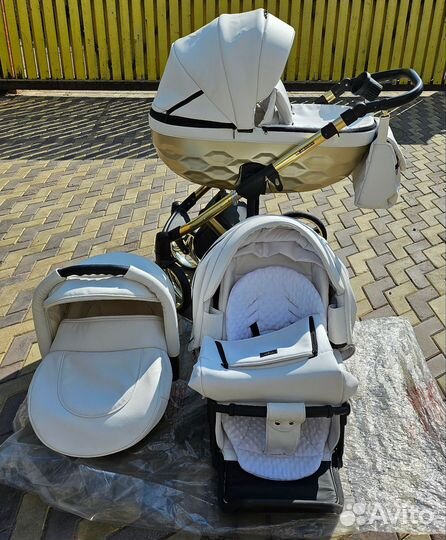 Коляска adamex chantal 3 в 1 белая