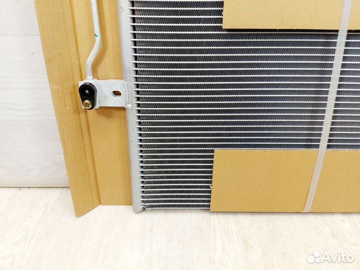 Радиатор кондиционера SsangYong Kyron 2005-2015