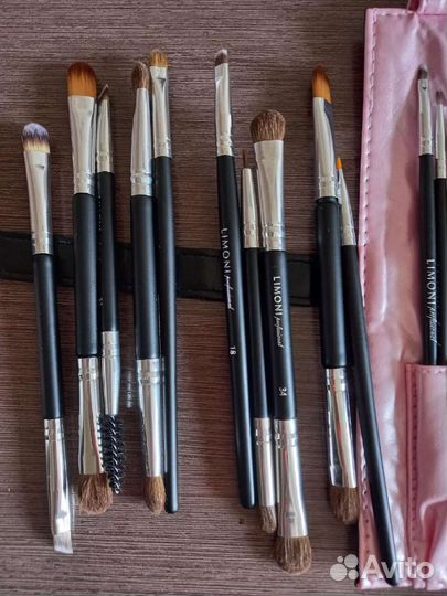 Кисти для макияжа