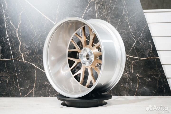 Кованные диски R22 Lamborghini Gallardo Spyder