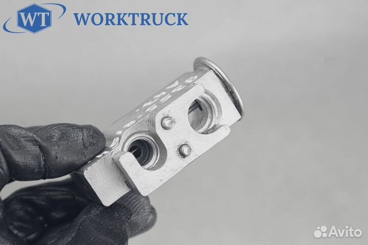 Клапан испарителя в сборе с крышкой Скания Scania