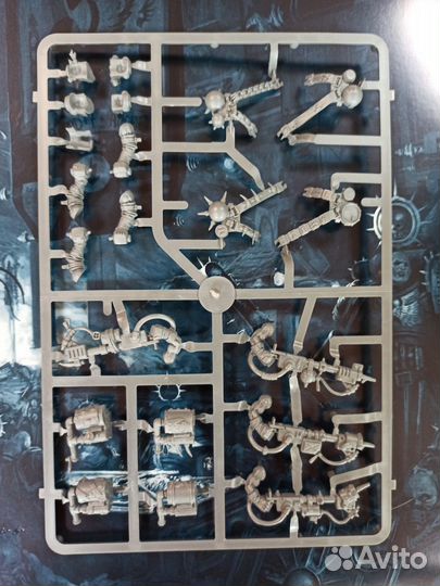 Warhammer 40000 orks lootas