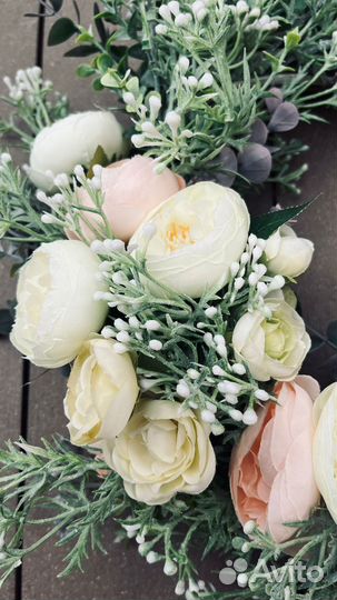 Венок декоративный на дверь