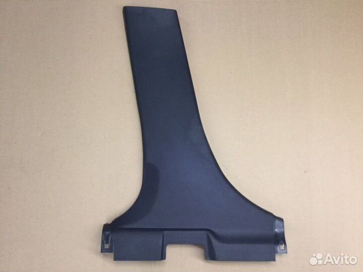 Обшивка средней стойки Mitsubishi Lancer CX После