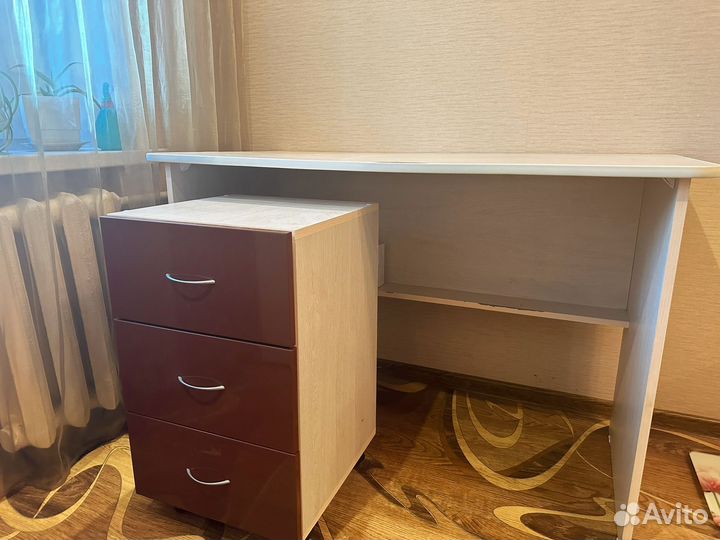 Офисная мебель