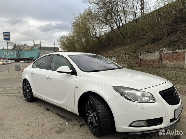 Opel Insignia 2.0 AT, 2010, 130 000 км