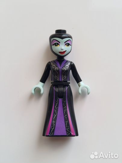 Лего Малефисента минифигурка