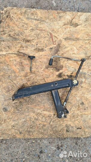 Домкрат Audi 80, 100 оригинал