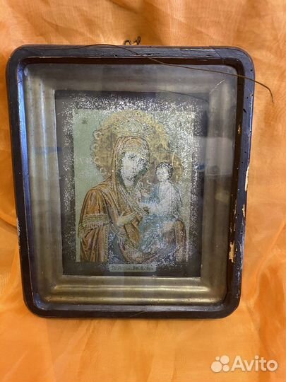 Икона накатка на железе в киоте