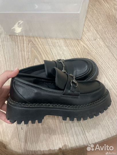 Лоферы женские 37 размер