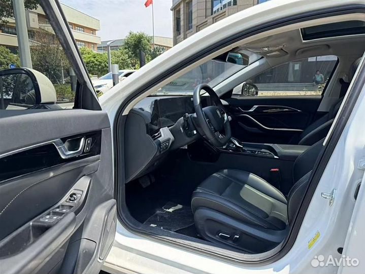 FAW Bestune B70 2.0 AT, 2021, 20 000 км