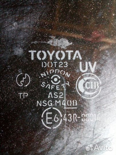 Стекло заднее левое Toyota Camry 30 2001-2006