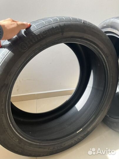Continental ContiSportContact 285/40 R22 и 325/35 R22