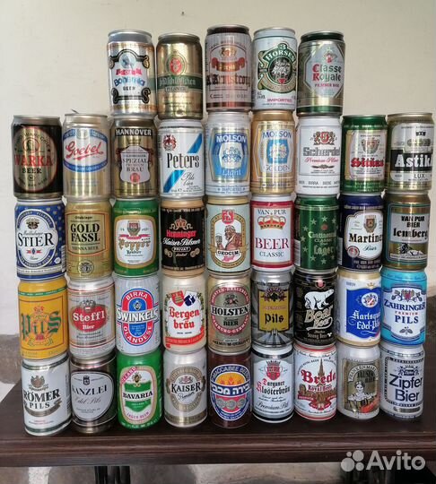 Пустые пивные банки
