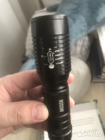 Фонарик светодиодный аккумуляторный