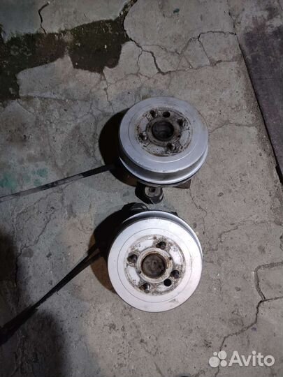 Задние ступицы на Toyota corolla ceres