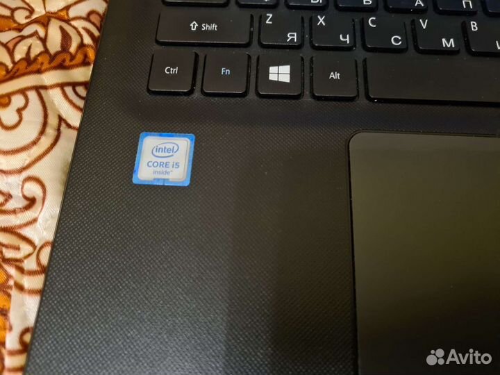 Ноутбук Acer EX2520-51D5