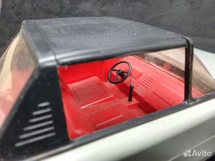 Машина на пульте завод им. А.А. Кулакова 92' СССР