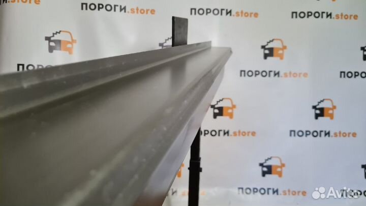 Кузовной порог левый Нива 21214 5 дверей