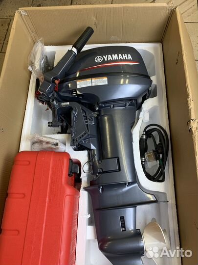Лодочный мотор Yamaha (Ямаха) 9.9 витринный