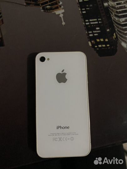 Телефон iPhone 4с