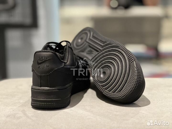 Кроссовки Nike Air Force 1 Black