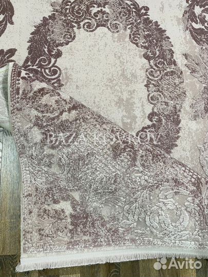 Ковер современный