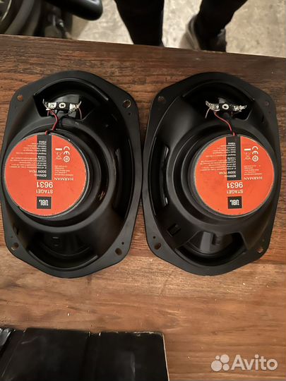 Автомобильные колонки jbl