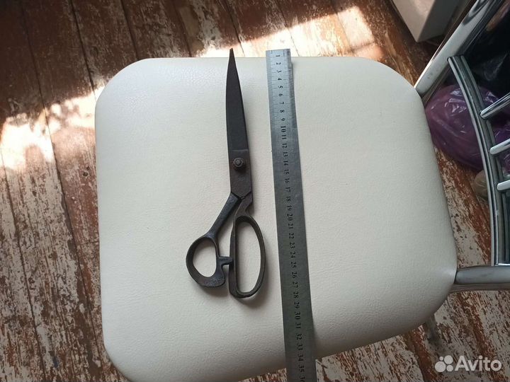 Старинные портновские ножницы