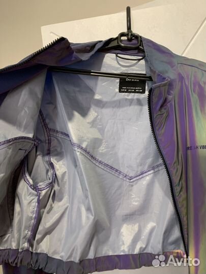 Ветровка короткая bershka