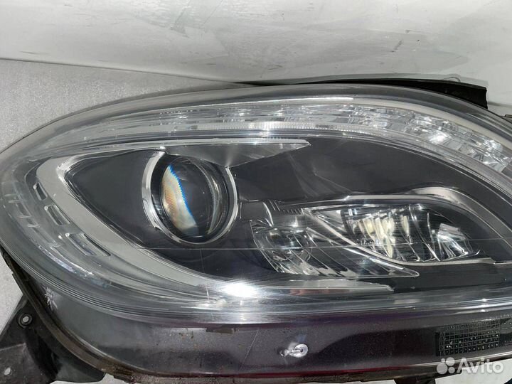 Фара правая Mercedes-Benz M-Класс W166 2015