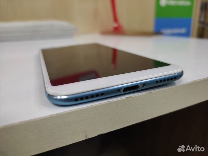 Xiaomi Mi A2, 4/64 ГБ