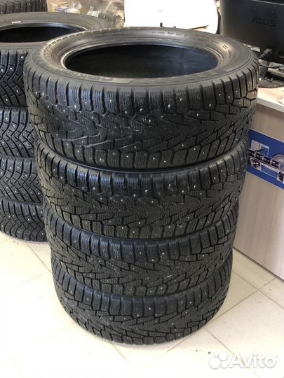 Nokian Tyres Hakkapeliitta 7 SUV 235/55 R18 104T