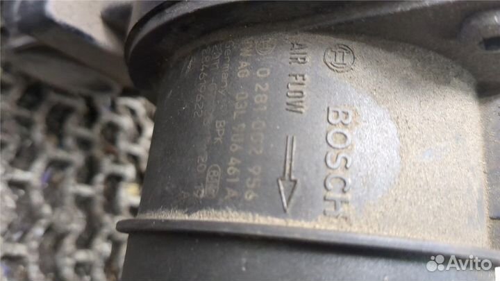 Корпус воздушного фильтра Volkswagen Passat 7, 201