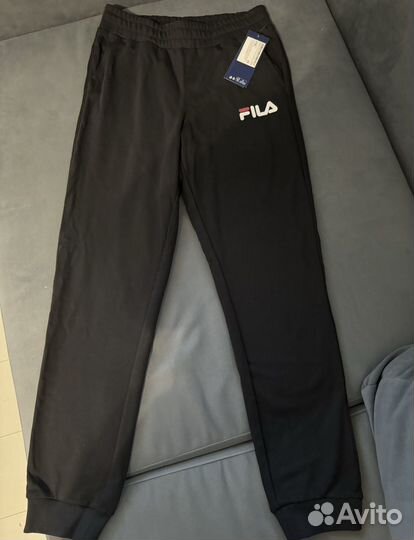 Продам новые брюки для мальчика fila