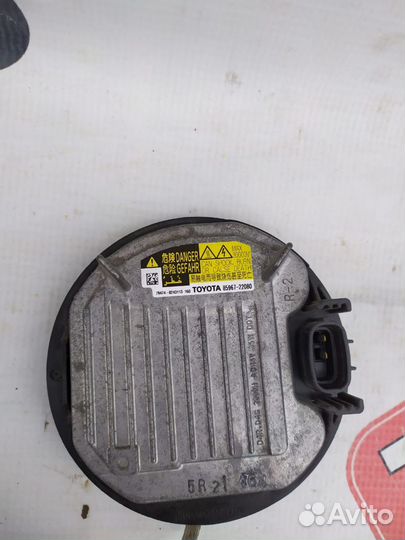 Блок розжига Toyota Land Cruiser 200