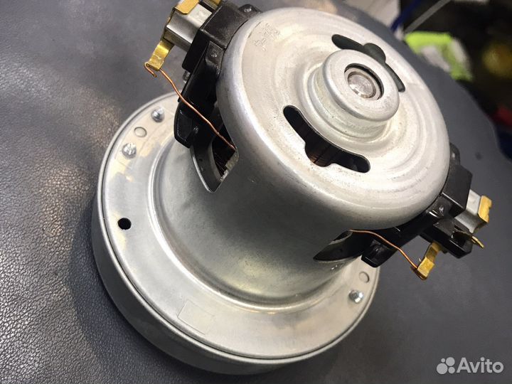 Двигатель пылесоса, 1200W, H104мм, диаметр 105мм