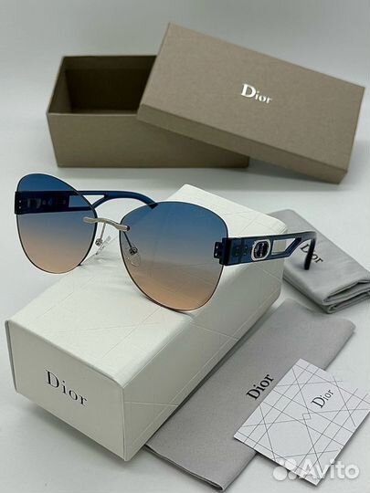 Солнцезащитные очки dior