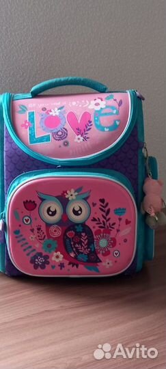 Портфель для девочки школьный