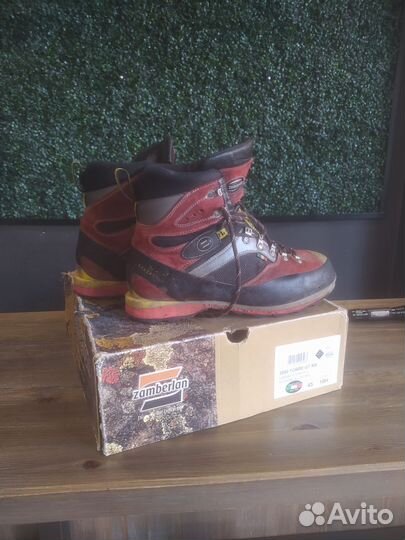 Ботинки горные трекинговые