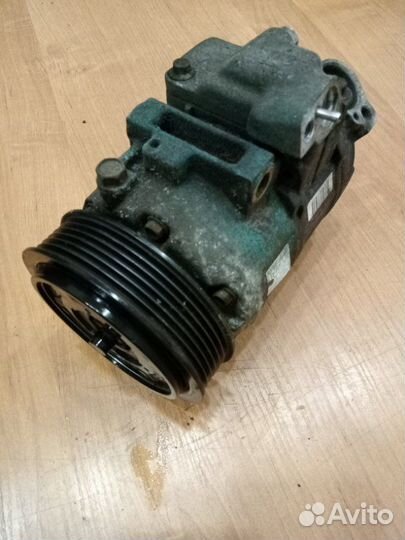Компрессор кондиционера Volkswagen Polo хетчбек