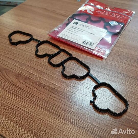 Прокладка впускного коллектора Opel Astra J 1.4