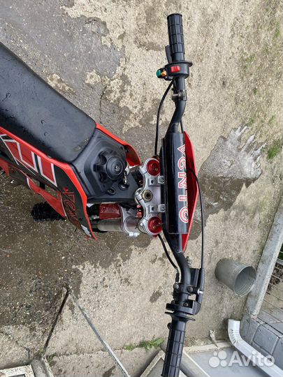 Продаю питбайк 125