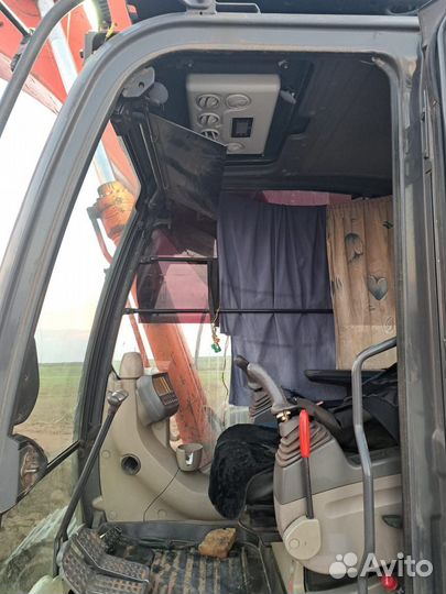 Гусеничный экскаватор Hitachi ZX240LC-3, 2007